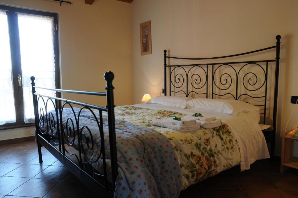 Agriturismo La Fattoria Del Boschetto Fontanellato Eksteriør bilde